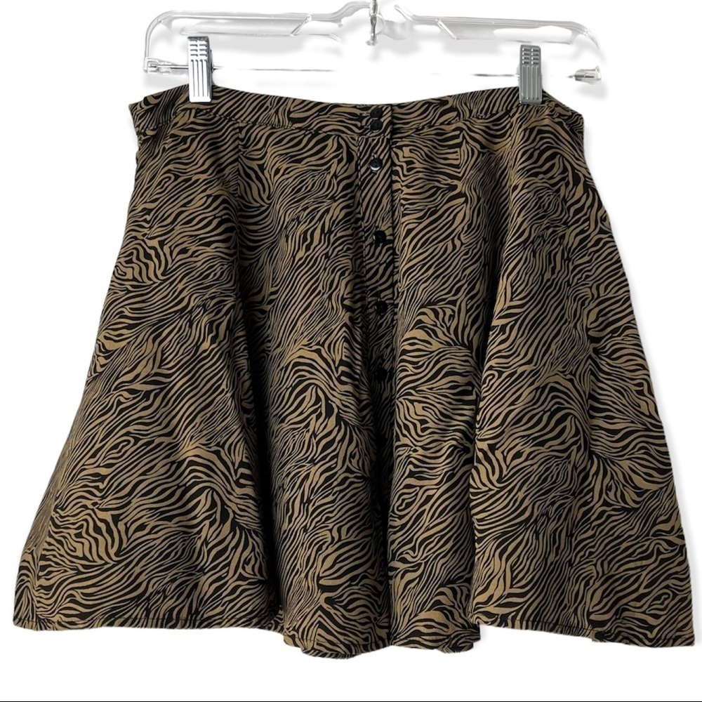 NWT Urban Outfitters Fully Lined Zebra Print Mini Skirt. Size Medium